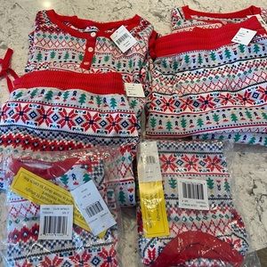 Family set of holiday winter pajamas PJs Men’s XL women’s M toddler 2T and 4T